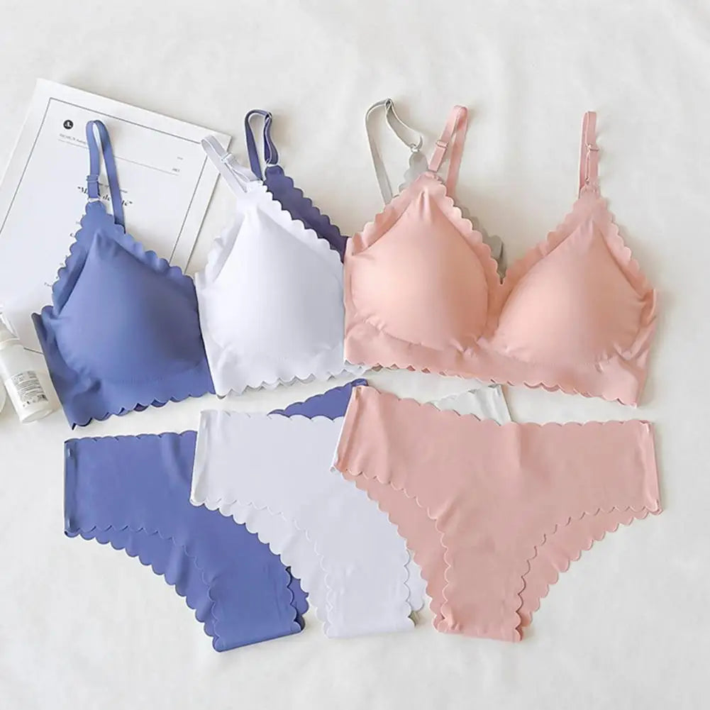 Women's Seamless Wireless Bra & Panty Set – No Show Everyday Comfort Underwear