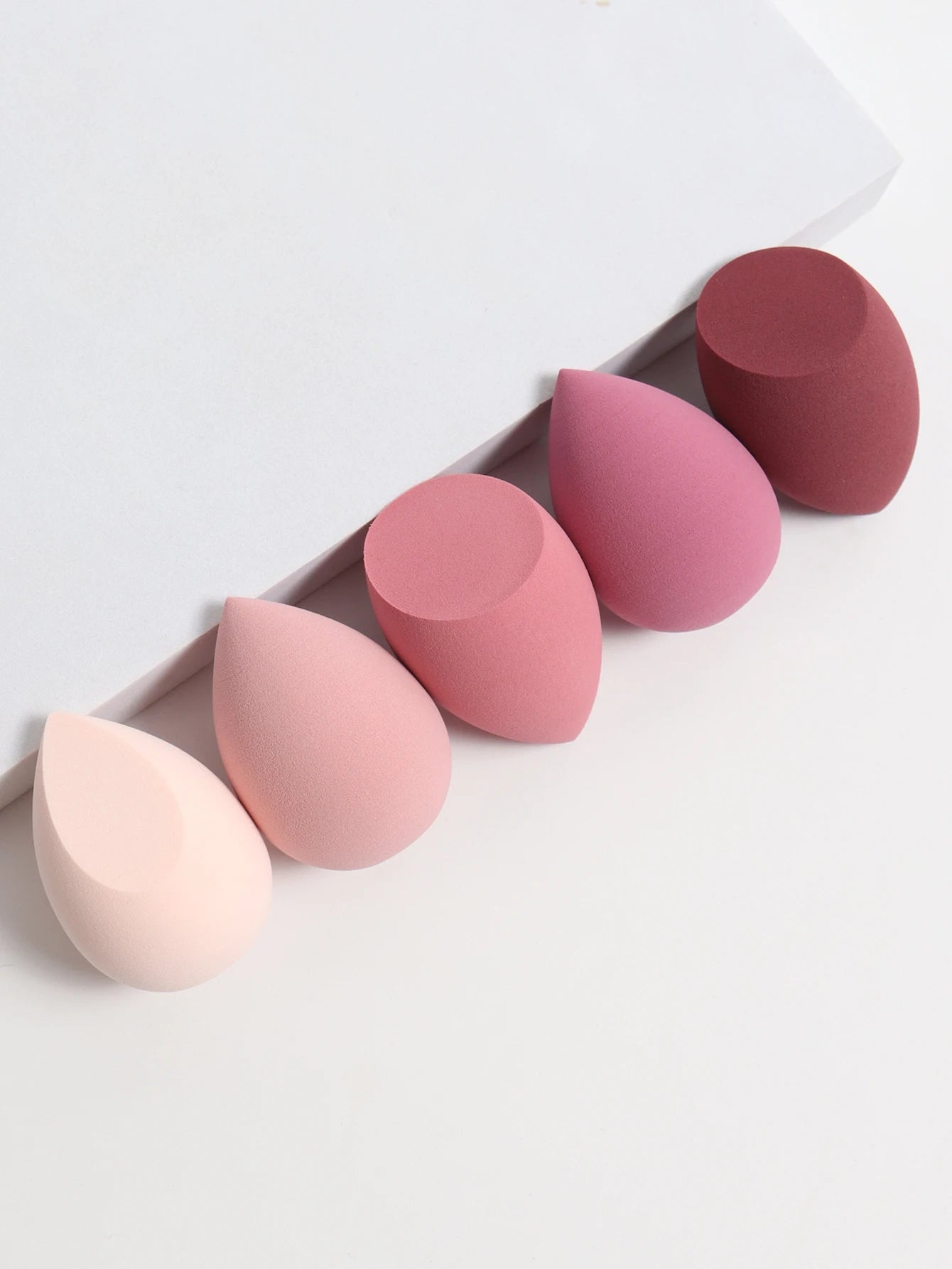 5PCS Makeup Beauty Sponge Set – Soft Blender Eggs for Foundation, Concealer & Powder