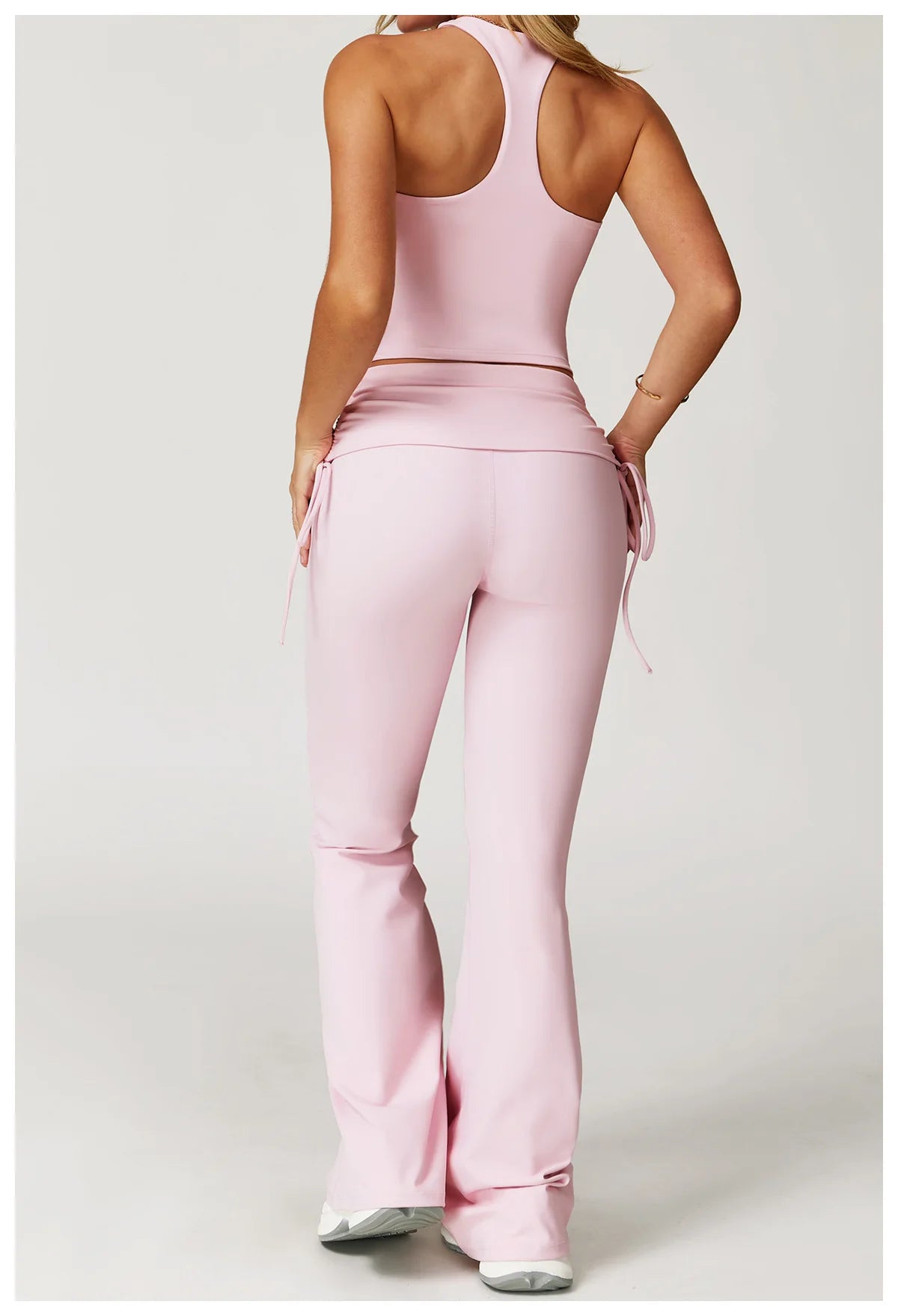 Women's 2-Piece Seamless Yoga Set – Breathable Workout Outfit & Fitness Wear