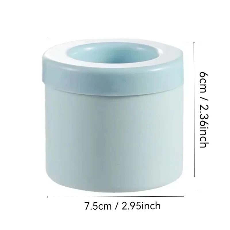 QuickFreeze Ice Maker™ | Easy Release Ice Cube Bucket